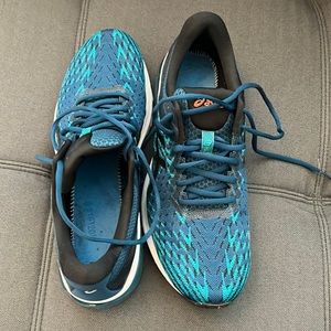 ASICS GT-2000 is 170. New.  Worn once.